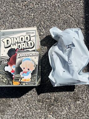 POP Mart Dimoo x Disney World Plush Pendant Donald Ducks Singing